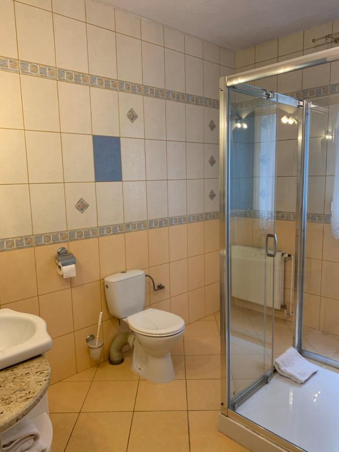 Diament I Brylant Hotel Rawicz Eksteriør billede